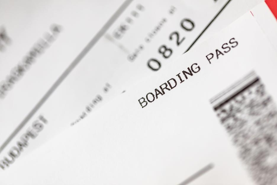 Can you change a name on a flight booking? Rules for different airlines explained