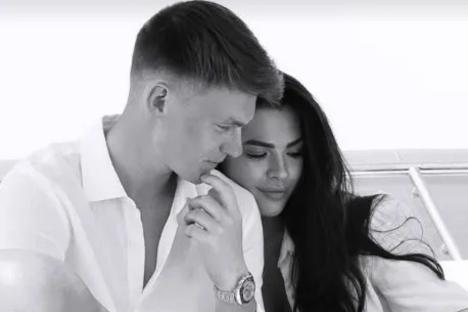 Gemma Owen confirms romance with multi-millionaire’s son with sweet snap – as connection to her famous dad is revealed