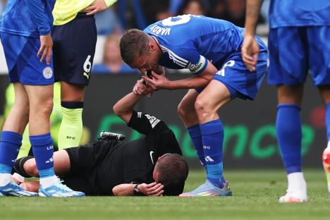 Moment Jamie Vardy grabs referee’s wrist and blows whistle to stop game while official lies prone on the ground