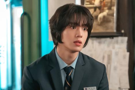 Won Kyu Bin Turns Into Lee Eun Saem’s Shadow After Falling In Love At First Sight In Upcoming Drama “BITCH X RICH 2”