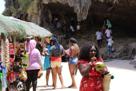 Purposeful Travel with Elizabeth: How I Got My Visa to Tour Asia from A Single Trip 3