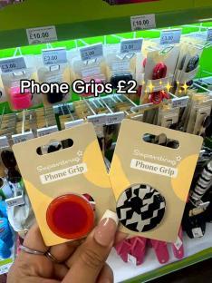 Two Superdrug phone grips for £2.