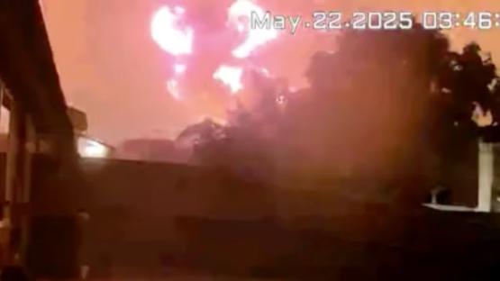 Haunting video shows plane slam into homes killing 6 in San Diego after pilot was left flying blind as equipment failed