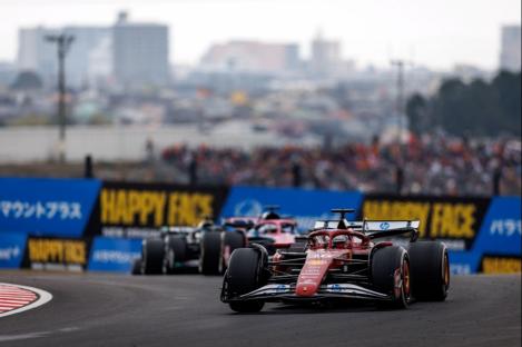 F1 Bahrain LIVE RESULTS: Piastri starts in pole ahead of Russell while Hamilton is down in 9th – latest updates
