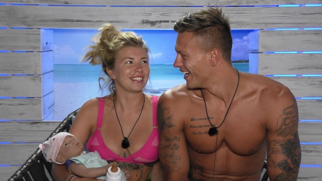 Olivia Buckland and Alex Bowen on Love Island.