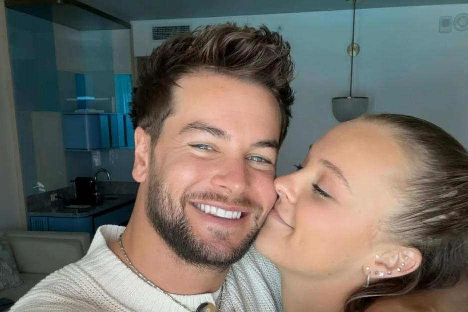 JoJo Siwa fans spot HUGE clue she’s about to get engaged to Chris Hughes – five months after meeting on CBB