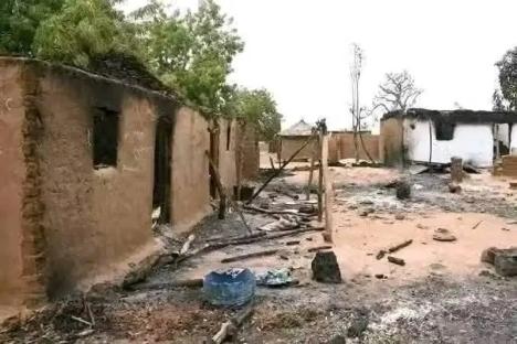 BREAKING: Many feared dead as suspected herdsmen attack Benue community