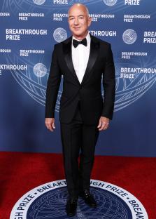 Jeff Bezos at the Breakthrough Prize Ceremony.