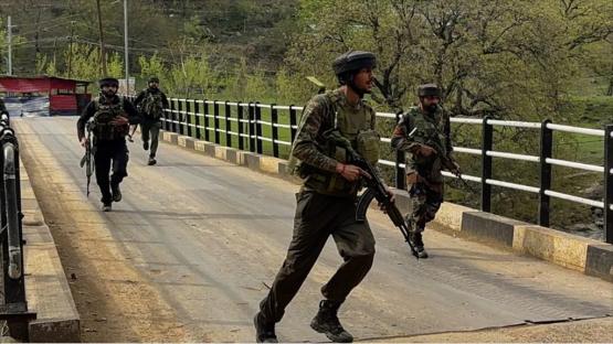 India attacks Pakistan over Kashmir tourist killings