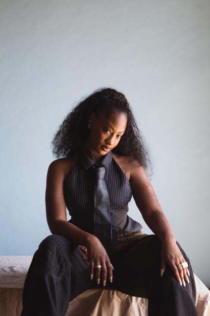 Hennessy Partners with Tems to Champion African Women in Music Through the Leading Vibe Initiative