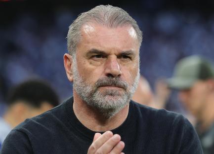Ange Postecoglou, manager of Tottenham Hotspur, applauding fans.