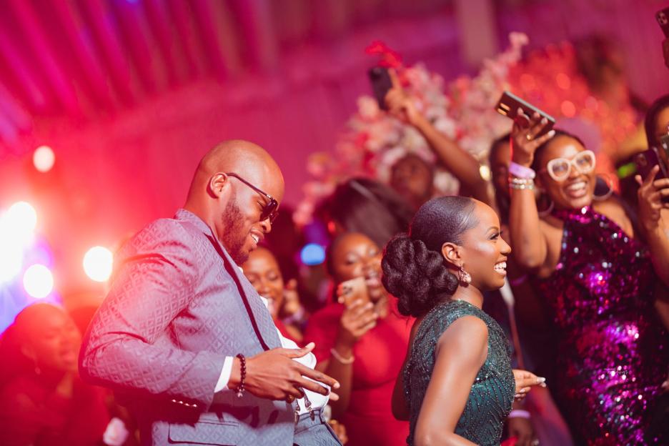 Dara-sam-white-wedding-bellanaija-weddings443-scaled