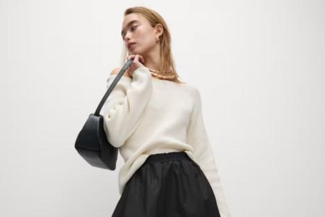 M&S fans are racing to snap up the ‘perfect’ spring skirt that ‘goes with everything’ and is ‘flattering on everyone’