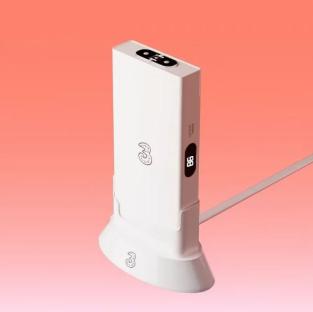 White 3 broadband router with 88% battery indicator.