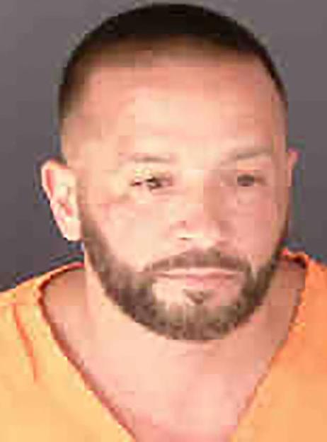 Mugshot of Christopher Drew Arnold.