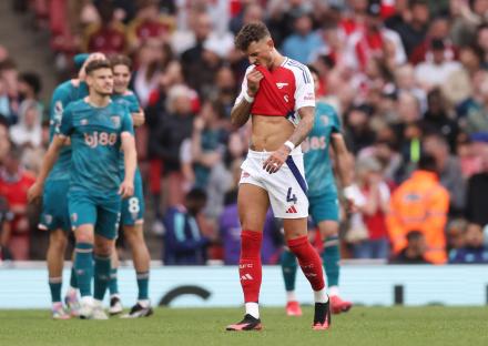 Arsenal 1 Bournemouth 2: Gunners suffer worst possible warm up for PSG clash as they fall to controversial goal 3