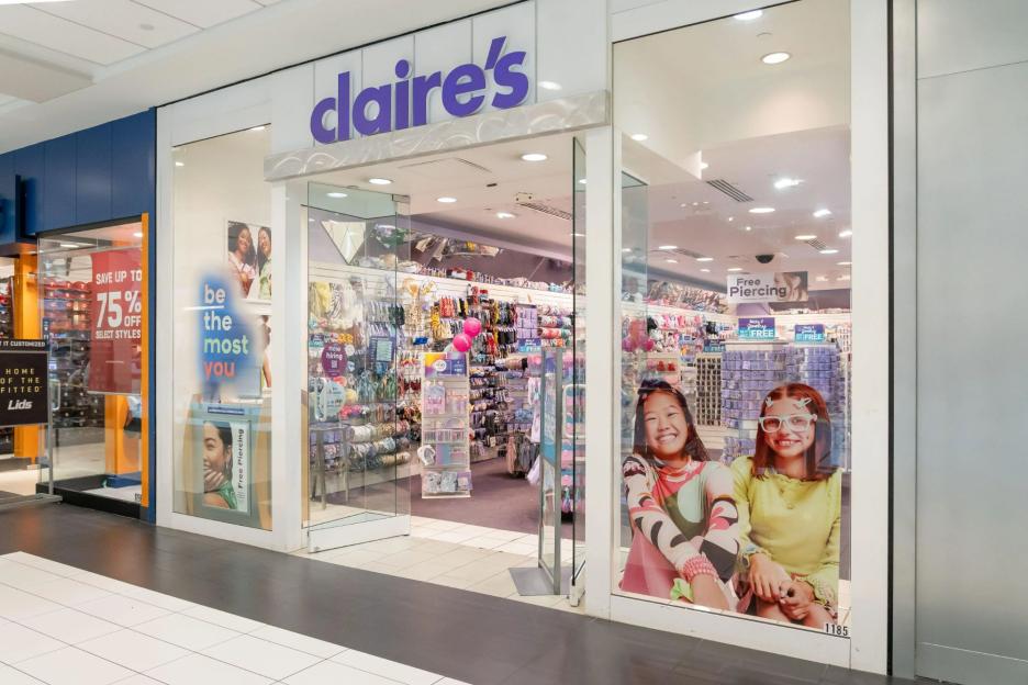 Savvy shoppers race to Claire’s for ‘closing down’ sales where earrings cost a PENNY as company file for administration