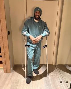Michail Antonio using crutches.
