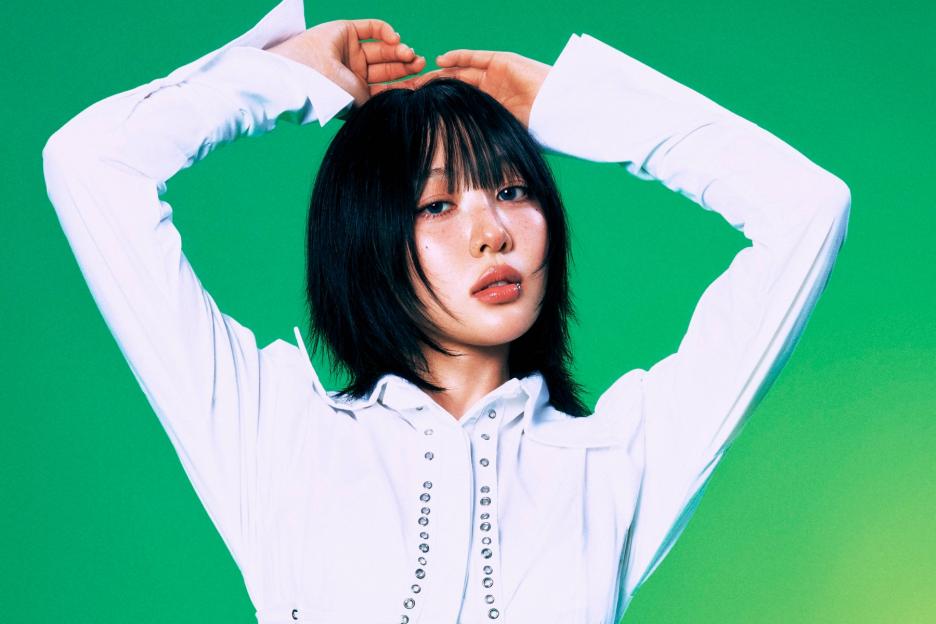 Watch: Yves Announces August Comeback With Album Spoilers For New EP “Soft Error”