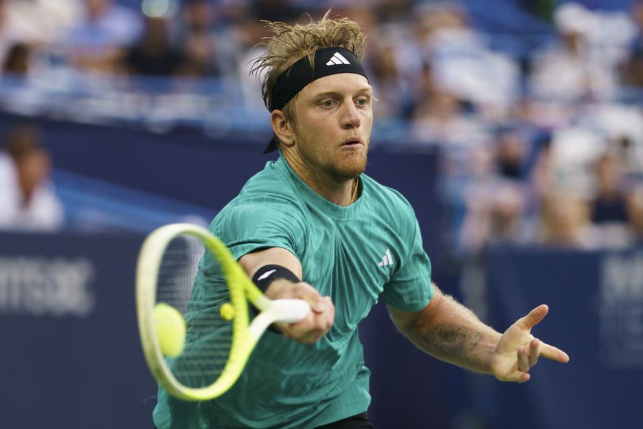 Alejandro Davidovich Fokina of Spain playing tennis.