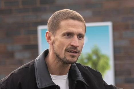 Coronation Street’s Carl Webster actor is married to a famous Hollywood movie star – can you guess who?