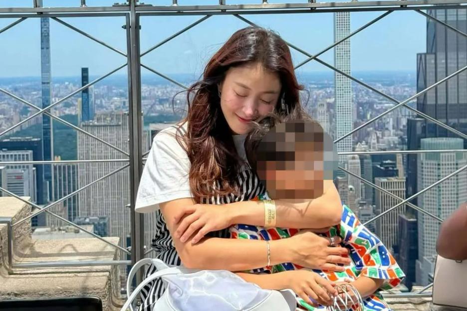 I used my ex-husband’s sperm to have another baby, without his consent – trolls call me selfish, but I’m so happy
