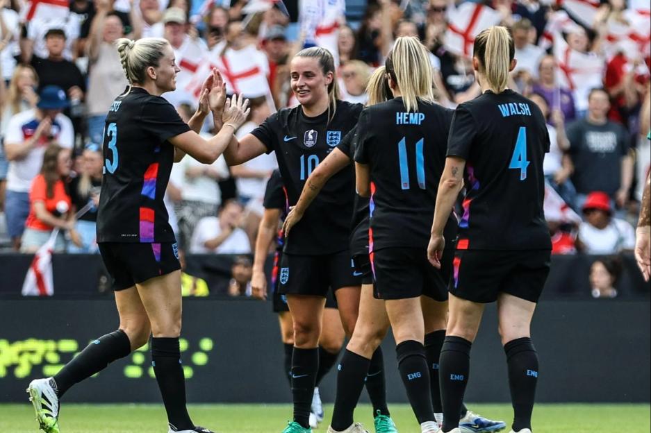 Is there a victory parade if the England Lionesses win Euro 2025?