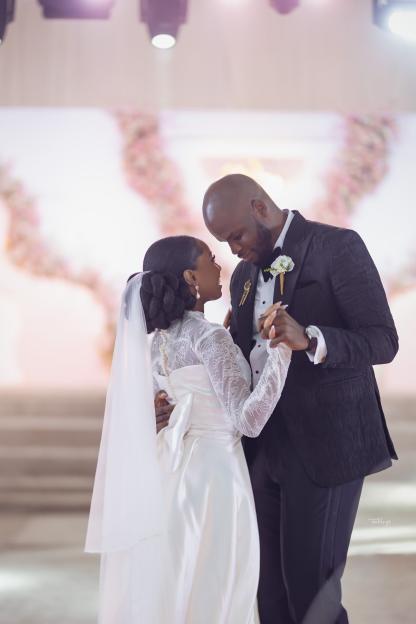 Dara-sam-white-wedding-bellanaija-weddings209-scaled