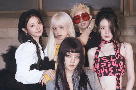 i-dle Becomes 3rd Girl Group In Hanteo History To Surpass 1 Million 1st-Week Sales With 4 Different Albums