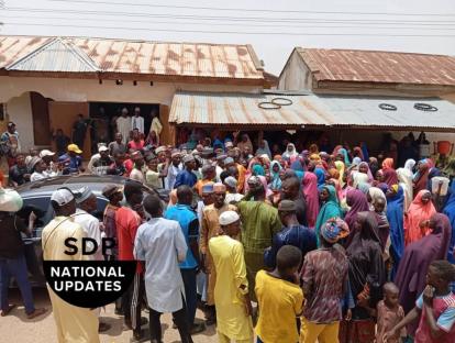 Mass defection rocks Gombe as over 500 switch allegiance to SDP