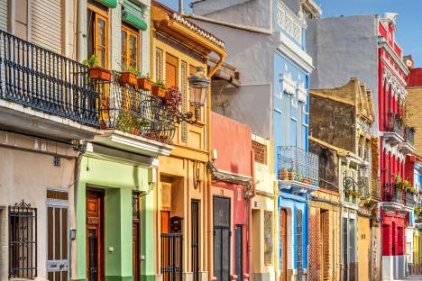 Spain Airbnb holidays at risk as government to shut down 65,000 rentals – how to know if yours is at risk