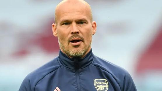 EPL: Ljungberg slams Martin Keown for apologizing to Nistelrooy