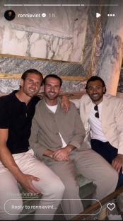 Photo of Ronnie Vint with two friends at a party.