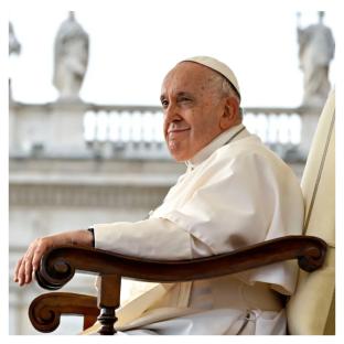 Pope Francis: Australian leaders pause campaigning