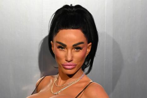 Fresh blow for Katie Price as ‘Easter panto’ ticket prices slashed by 50% after she admits ‘forgetting words’ on stage