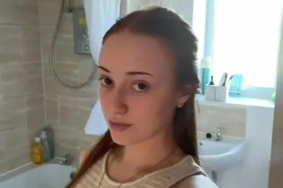 I’m a teen mum on UC and pregnant with my second child – now I’m desperate for strangers to help fund my caravan holiday