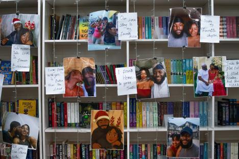 Tunde Proposed to Chinonso in a Bookstore and It Was Perfect! 32