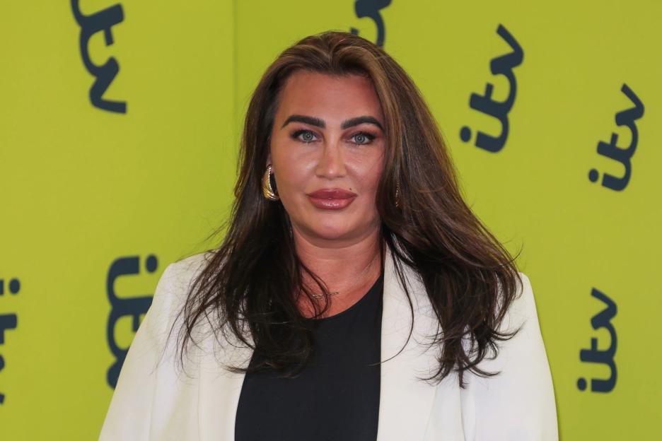 Lauren Goodger cuts holiday short as she reveals agonising health battle