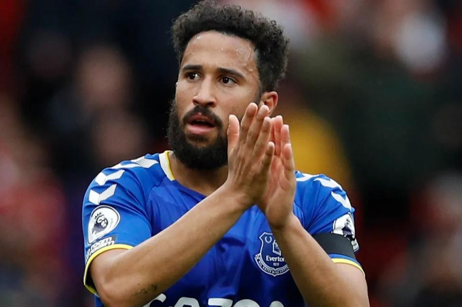 Everton's Andros Townsend applauds the fans.