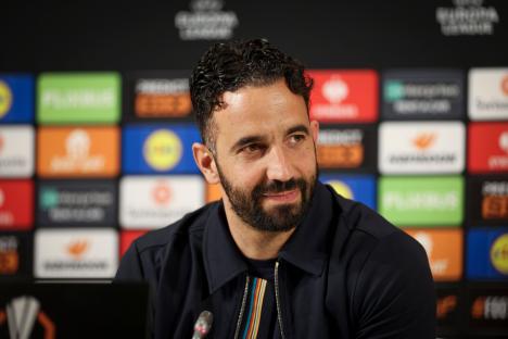 Ruben Amorim at a press conference.