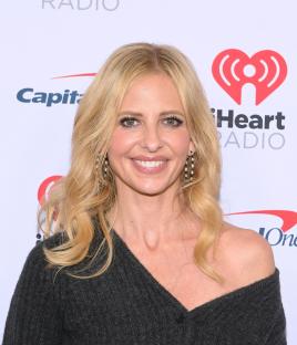 Sarah Michelle Gellar at iHeartRadio Jingle Ball.