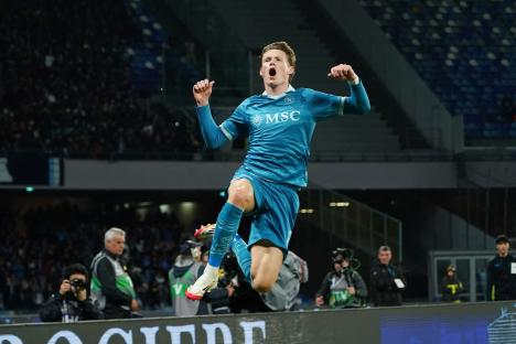 Scott McTominay of SSC Napoli celebrating a goal.