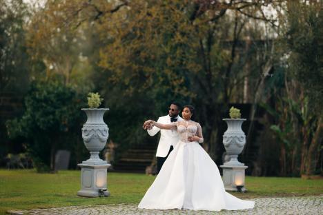 Temi and Temi Met in Church and Had a Destination Wedding in Portugal! 34