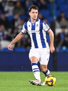 Martin Zubimendi of Real Sociedad playing soccer.