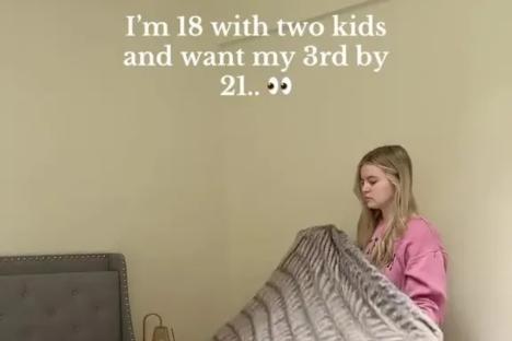 I had my first baby at 14 & my 2nd at 17 -I’m desperate to have a 3rd by 21, there’s an age gap rule I always stick to