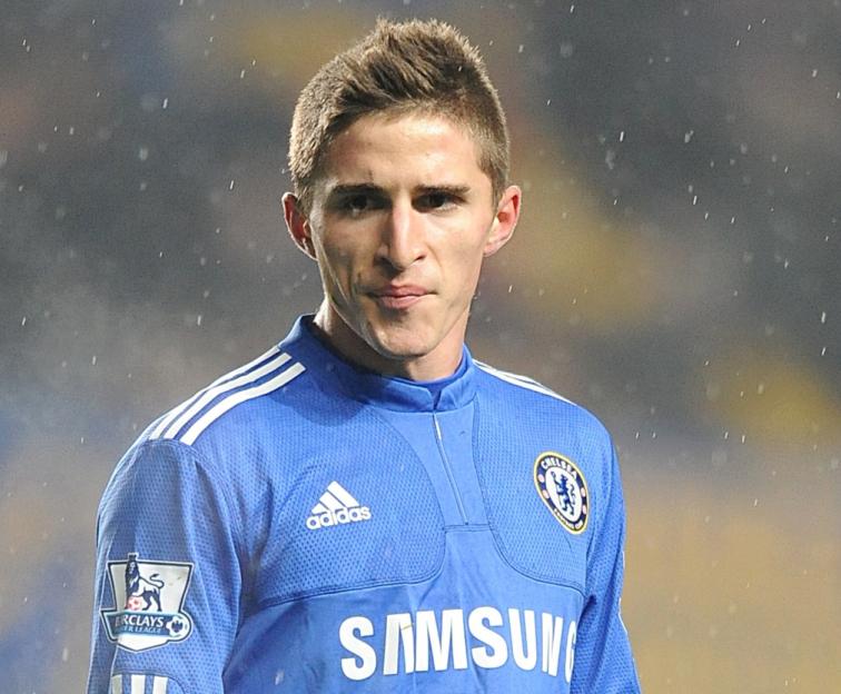 Soccer - Barclays Premier League - Chelsea v Portsmouth - Stamford Bridge