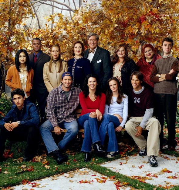 Gilmore Girls season 3 cast photo.
