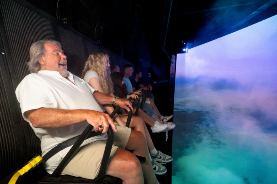 People enjoying the Niagara Takes Flight ride.