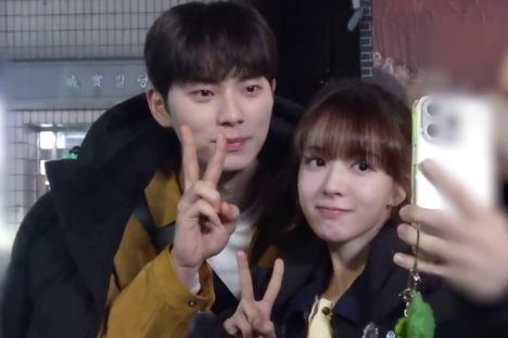 Watch: Roh Jeong Eui And Lee Chae Min Display Relaxed Real-Life Chemistry While Filming Kiss Scene For “Crushology 101”
