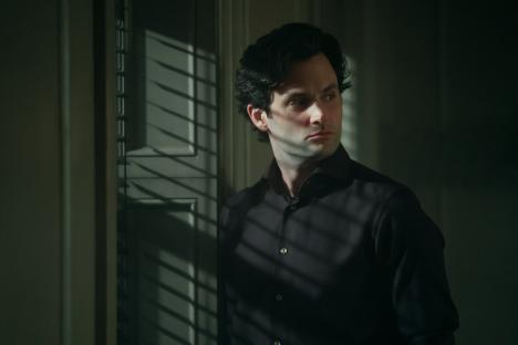 Penn Badgley as Joe Goldberg in You.